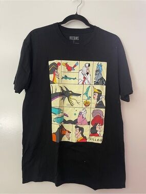 Disney Villains shirt, size L